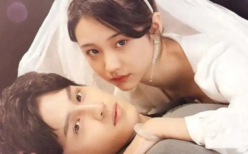 《我被总裁老公在公司花式宠》：甜宠剧天花板？霸总爱上我的职场罗曼史深度解析！